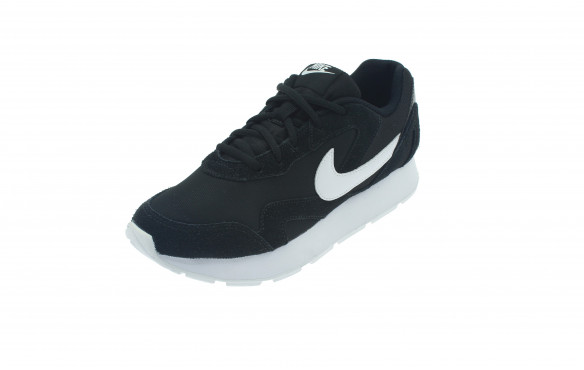 nike delfine mujer